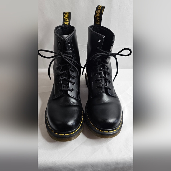 Doc Martens Dr Marten AirWair 1460W Black Smooth Women 8 Original - Picture 2 of 12
